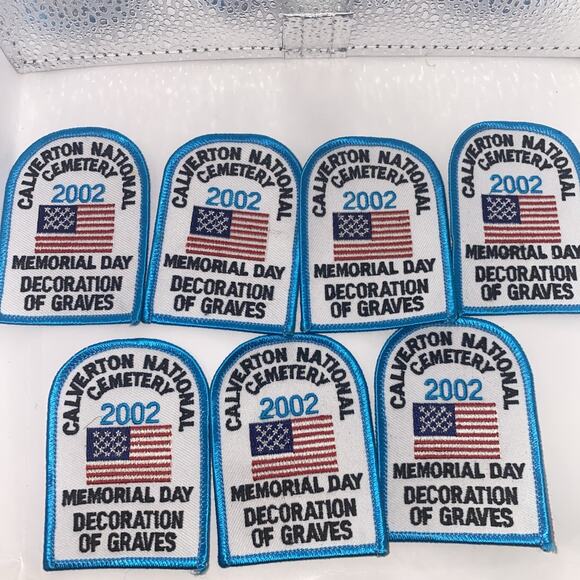 BSA Calverton National Cemetery Memorial Day Decoration Of Graves 2002 Patch New - Picture 3 of 3